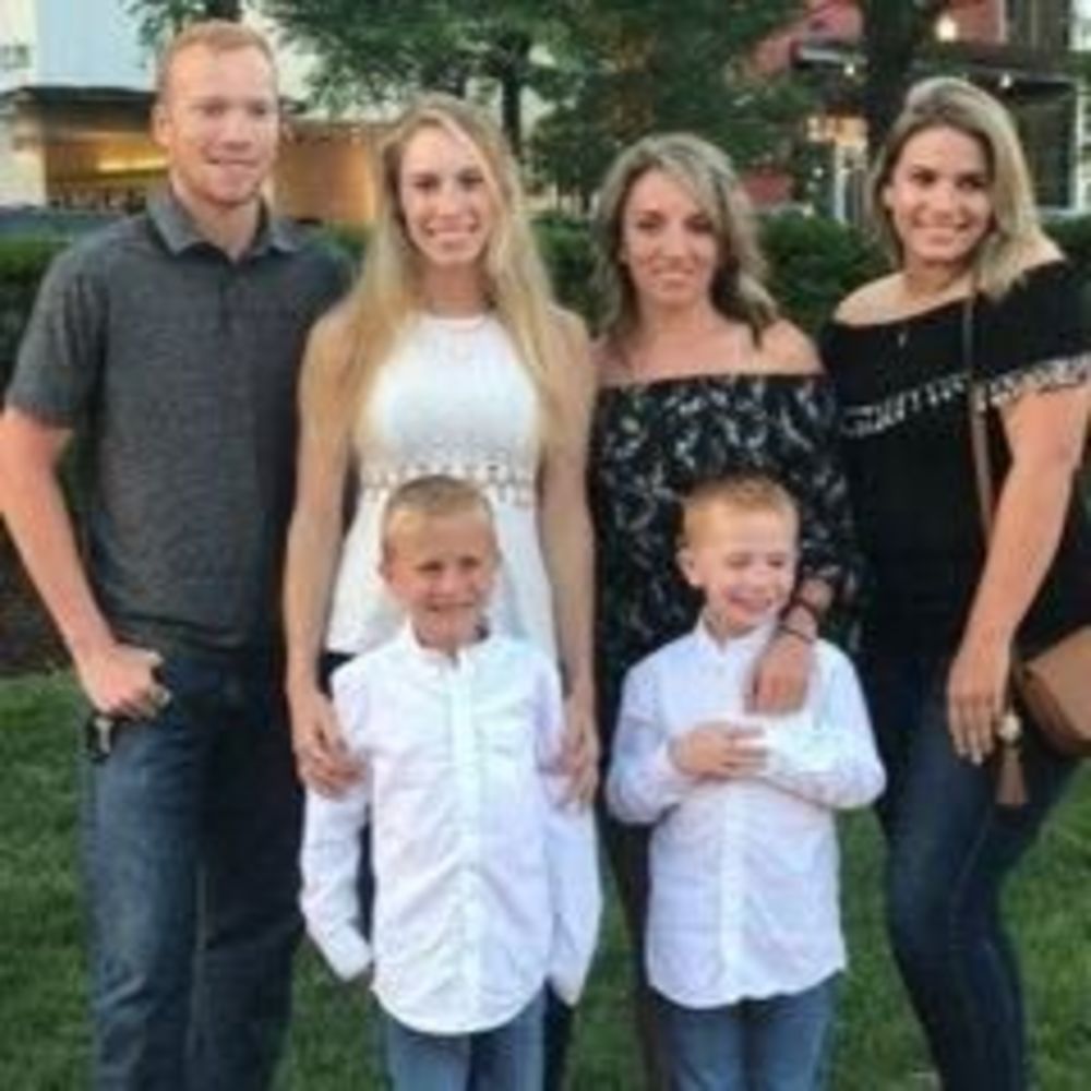 Meet your Posher, Lynn